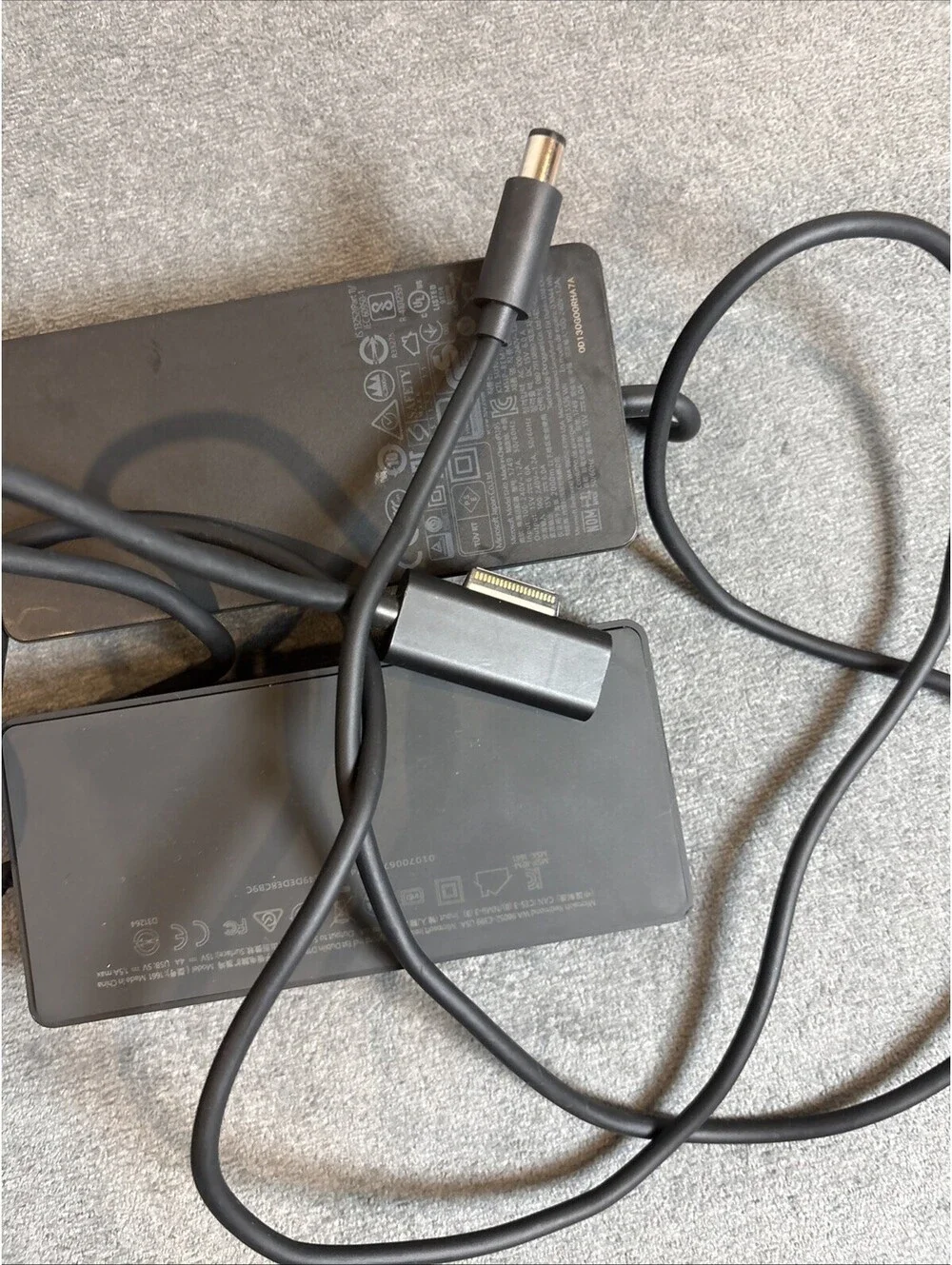 Microsoft surface dock